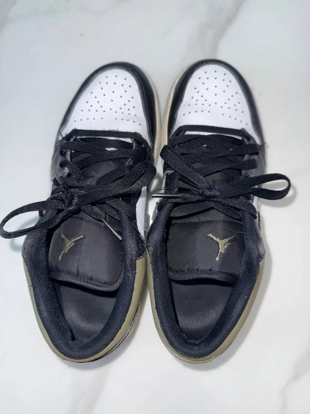 Nike Low-Top Sneakers in White, Black & Olive